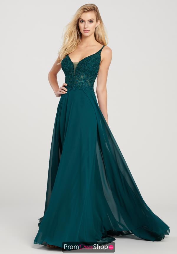 Ellie Wilde V-Neck Beaded Dress EW119155