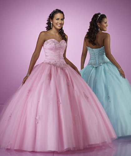 Vizcaya 86043 at Prom Dress Shop 