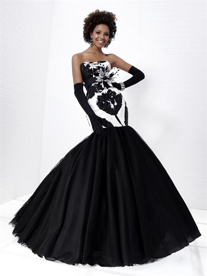 Tiffany 16661 at Prom Dress Shop 