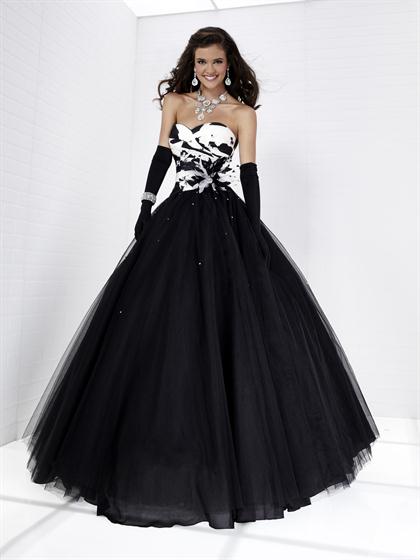 Tiffany 16871 at Prom Dress Shop 