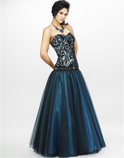 Cire' P104 at Prom Dress Shop