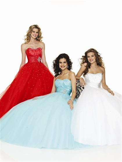 Mori Lee 8425 Prom Dress - PromDressShop.com
