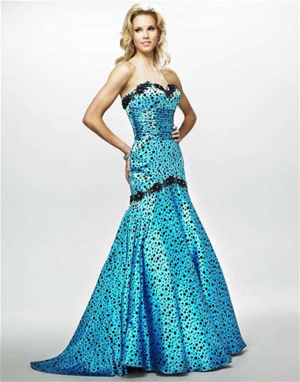 Cire' P152 at Prom Dress Shop