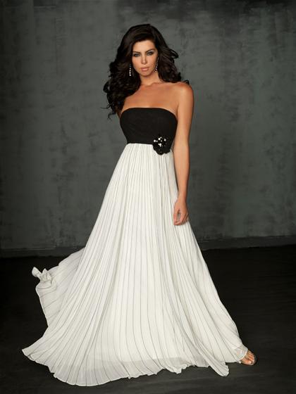 Night Moves 6029 at Prom Dress Shop 