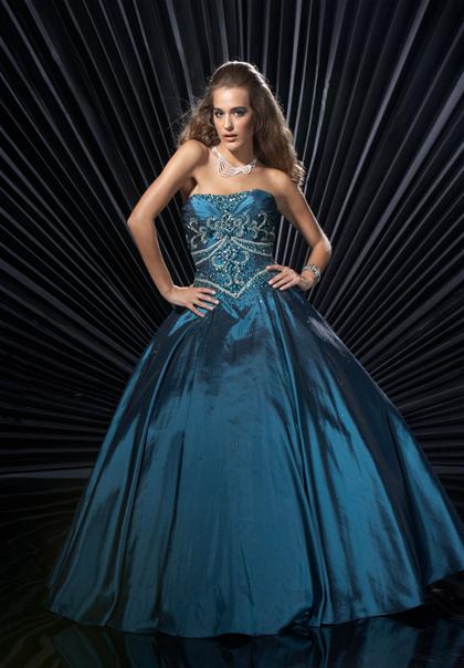 Studio 17 12216 at Prom Dress Shop
