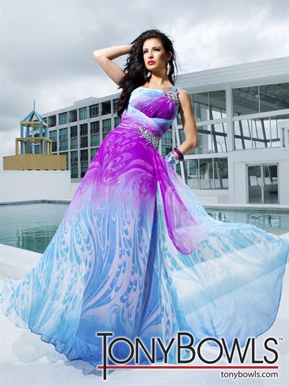 Tony Bowls Evenings TBE11218 at Prom Dress Shop 