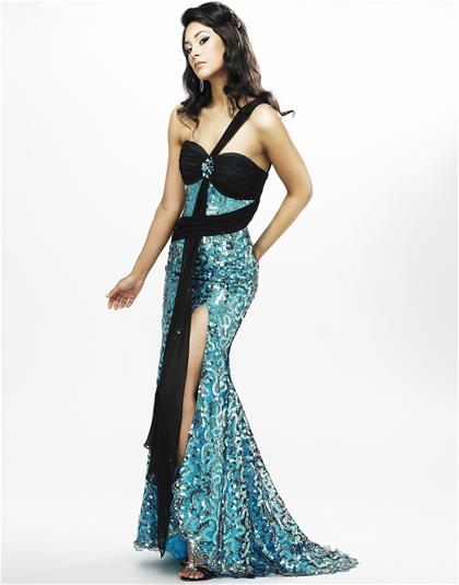 Cire' P112 at Prom Dress Shop