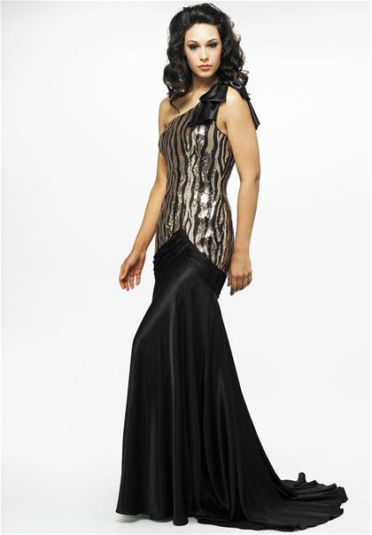 Landa G544 at Prom Dress Shop 