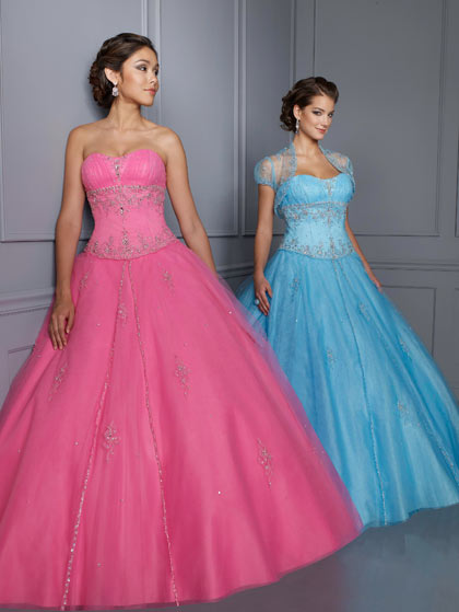 Vizcaya 86084 at Prom Dress Shop 