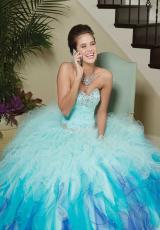 Vizcaya 88013.  Available in Champagne/Aqua, Champagne/Blush, Peacock, Pink Fusion, Sunset, Twilight, White, Yellow Fusion