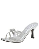 Benjamin Walk Touch Ups 207Erin.  Available in Silver