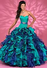 Landa Quinceanera