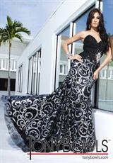 Tony Bowls Evenings TBE11249.  Available in Black/Silver