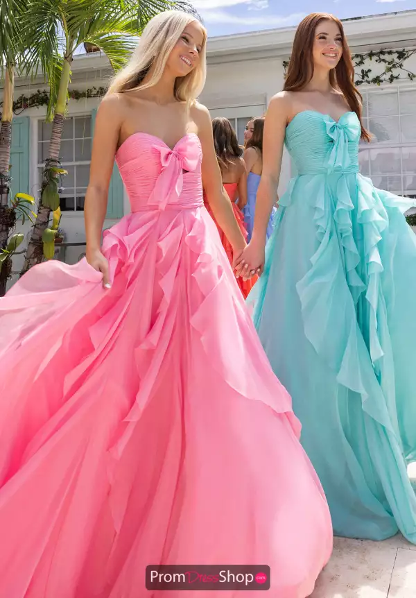 Portia and Scarlett XO170 