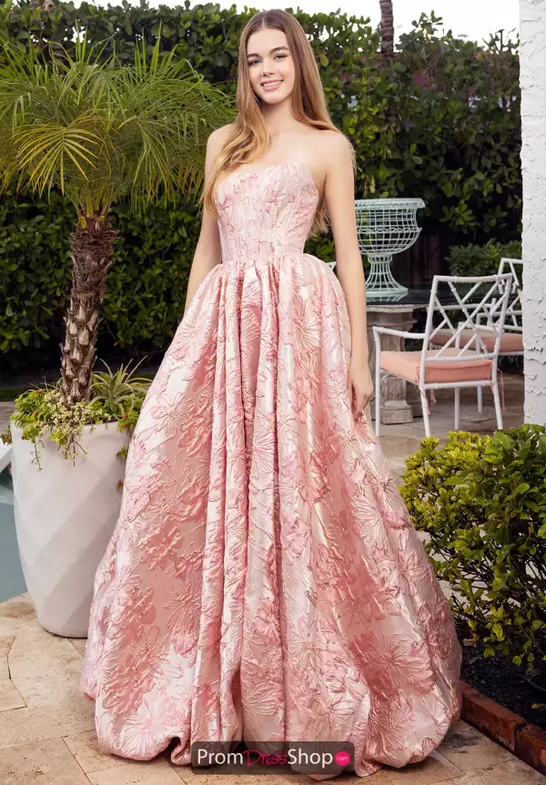 Portia and Scarlett XO180 