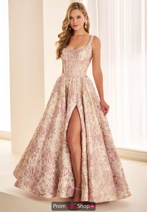 Ellie Wilde EW38067
