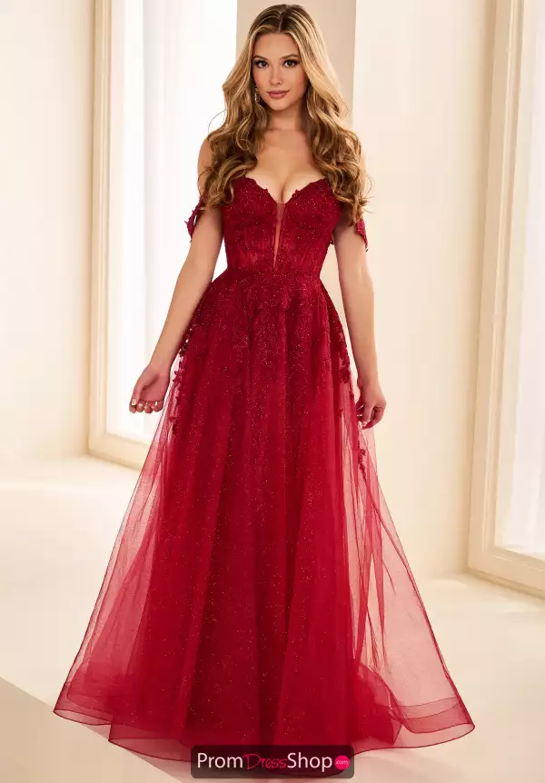 Ellie Wilde EW38219