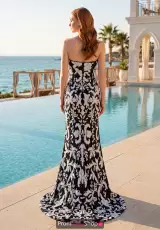 Black/White