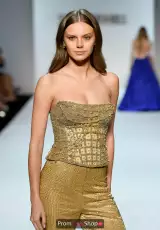 Nude/Gold